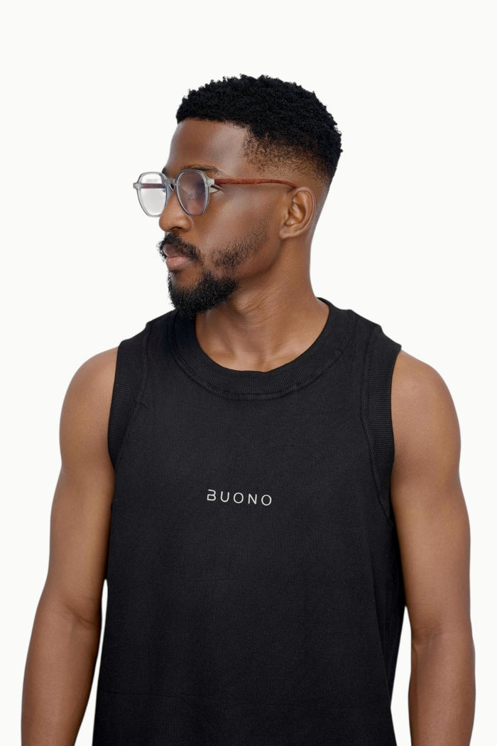 OPACO — worn